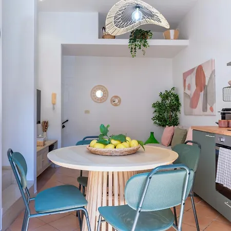 Palazzo Dama - Live Like A Local In Vecchia * Bari